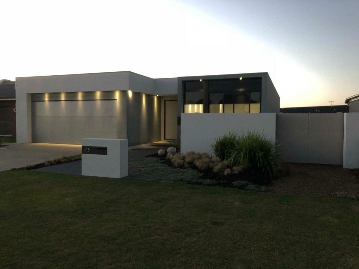 The Sinatra Holiday House - Couples Retreat Mulwala Zewnętrze zdjęcie