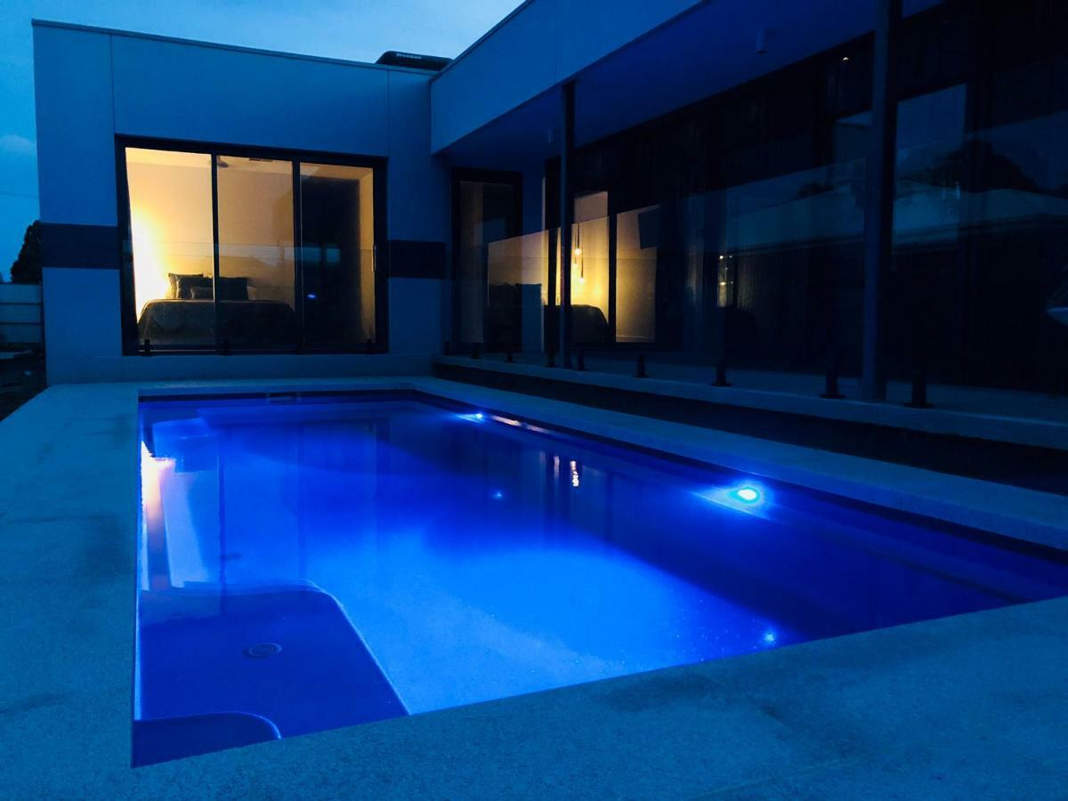 The Sinatra Holiday House - Couples Retreat Mulwala Zewnętrze zdjęcie